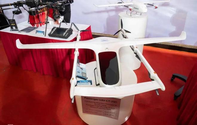 越南造无人机集中展示!(图2)