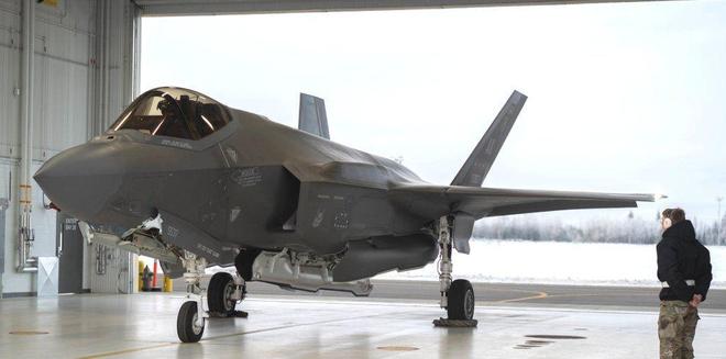 2亿美元报废!美国F-35A坠机原因查明:竟是液压油里掺了大量的水(图10)