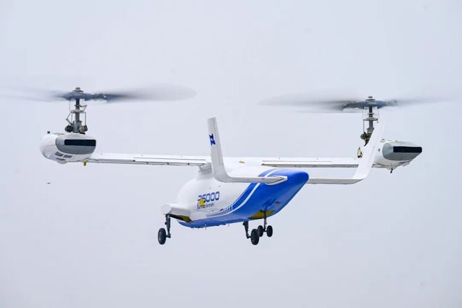 重大突破！全球首款成功首飞(图4)